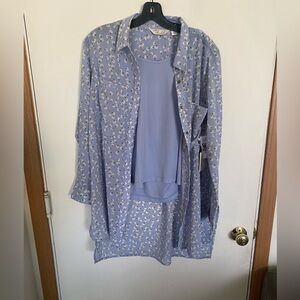 NWT tags ladies, two piece, small long sleeve tunic, sheer floral with tank